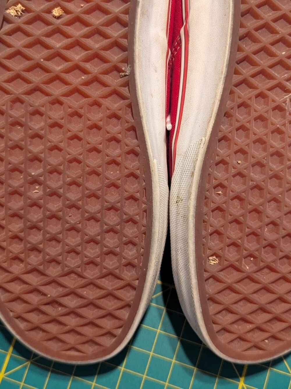Mens Authentic Red Vans - Picture 10 of 10